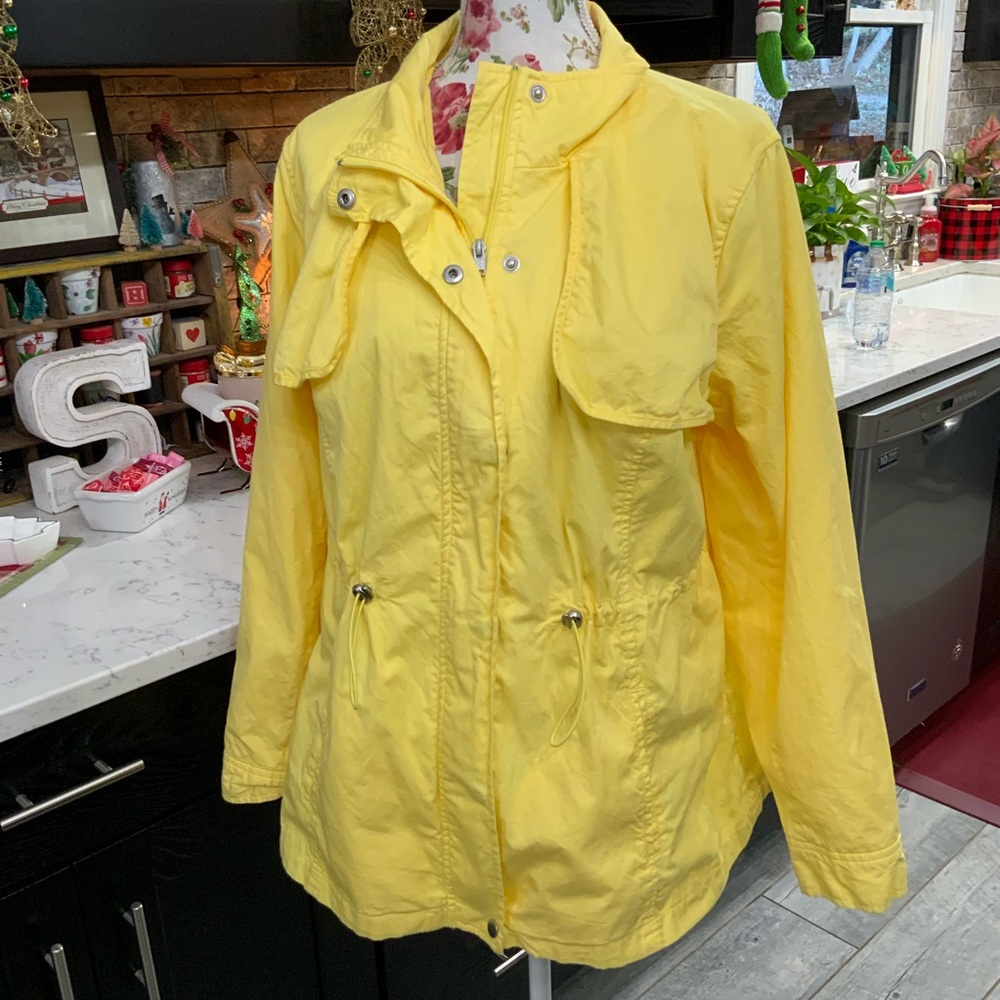 St. John’s Bay Womens Size 1X Canary Yellow Jacket Utility Lightweight Coastal